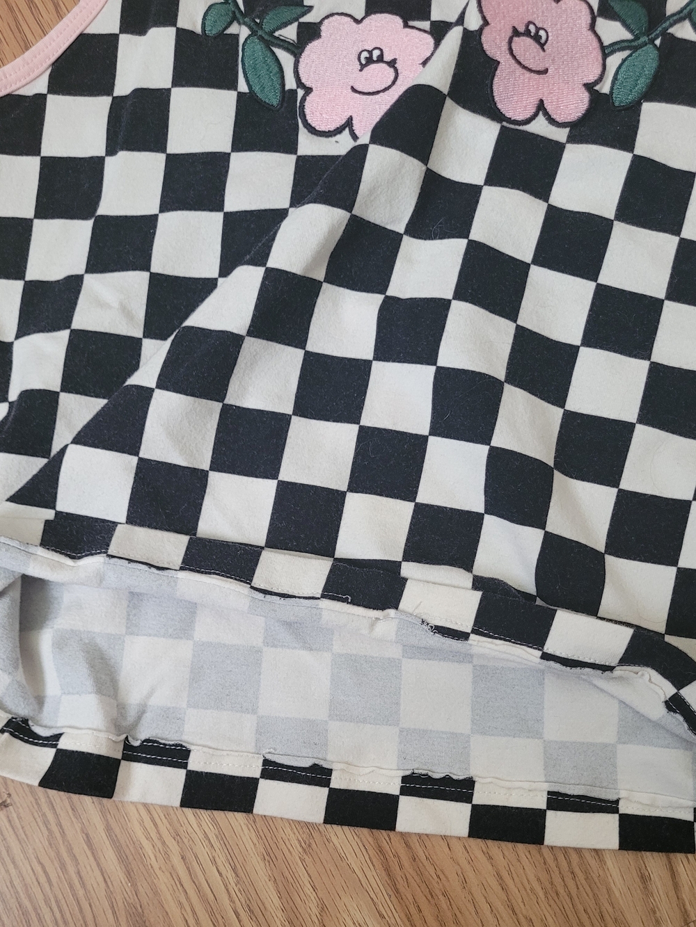 Checkerboard Crop Tank with Pink Floral Trim - Picture 5 of 6